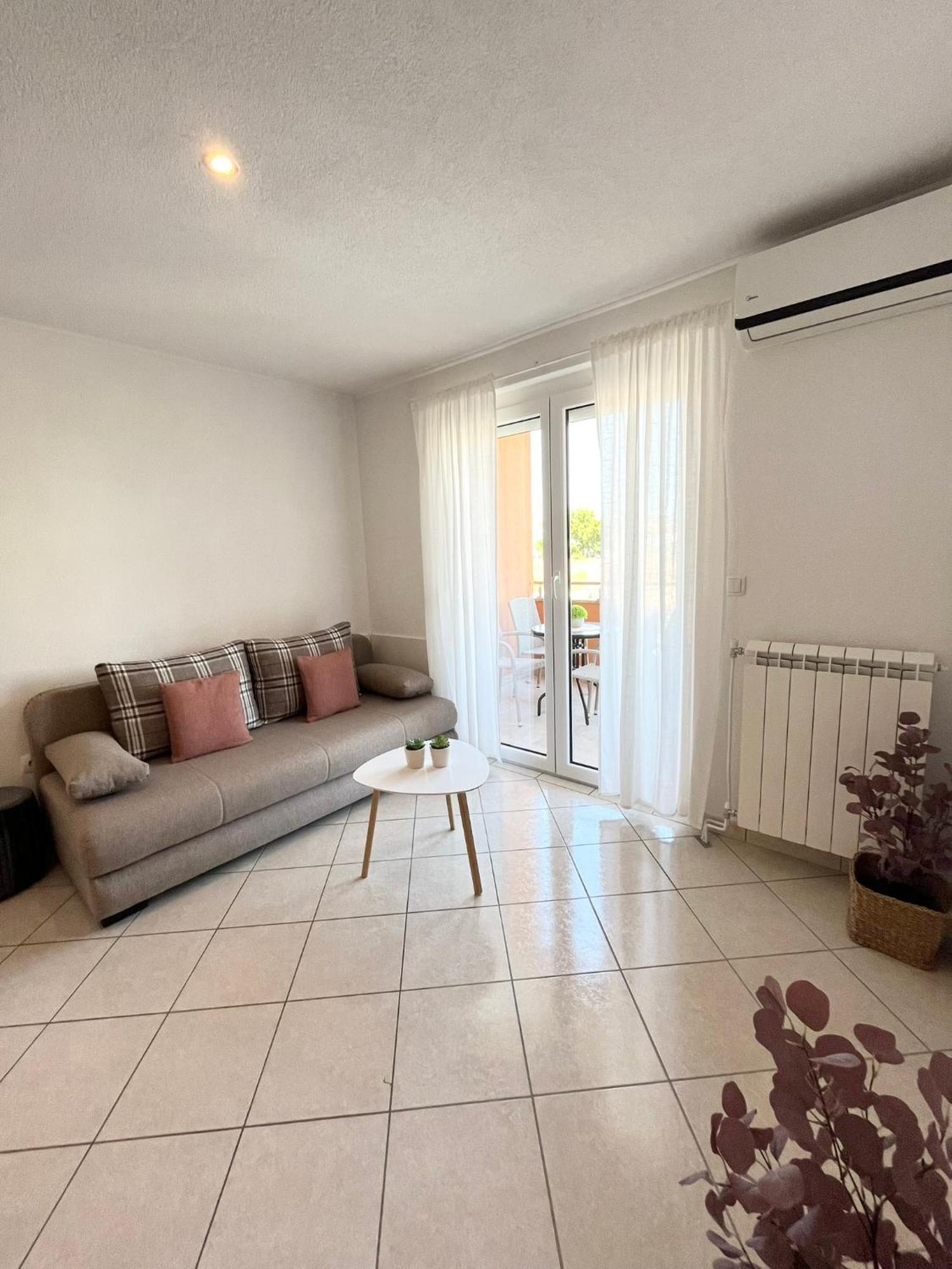 Apartments Contessa Novigrad Istria Kültér fotó